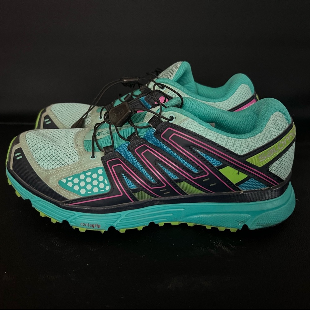 Salomon women’s sneakers size 8